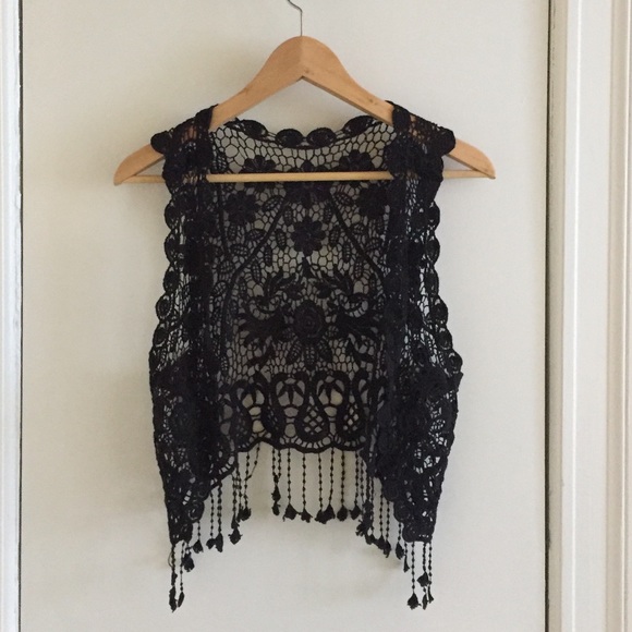 Detailed Boho Vest - Picture 1 of 3